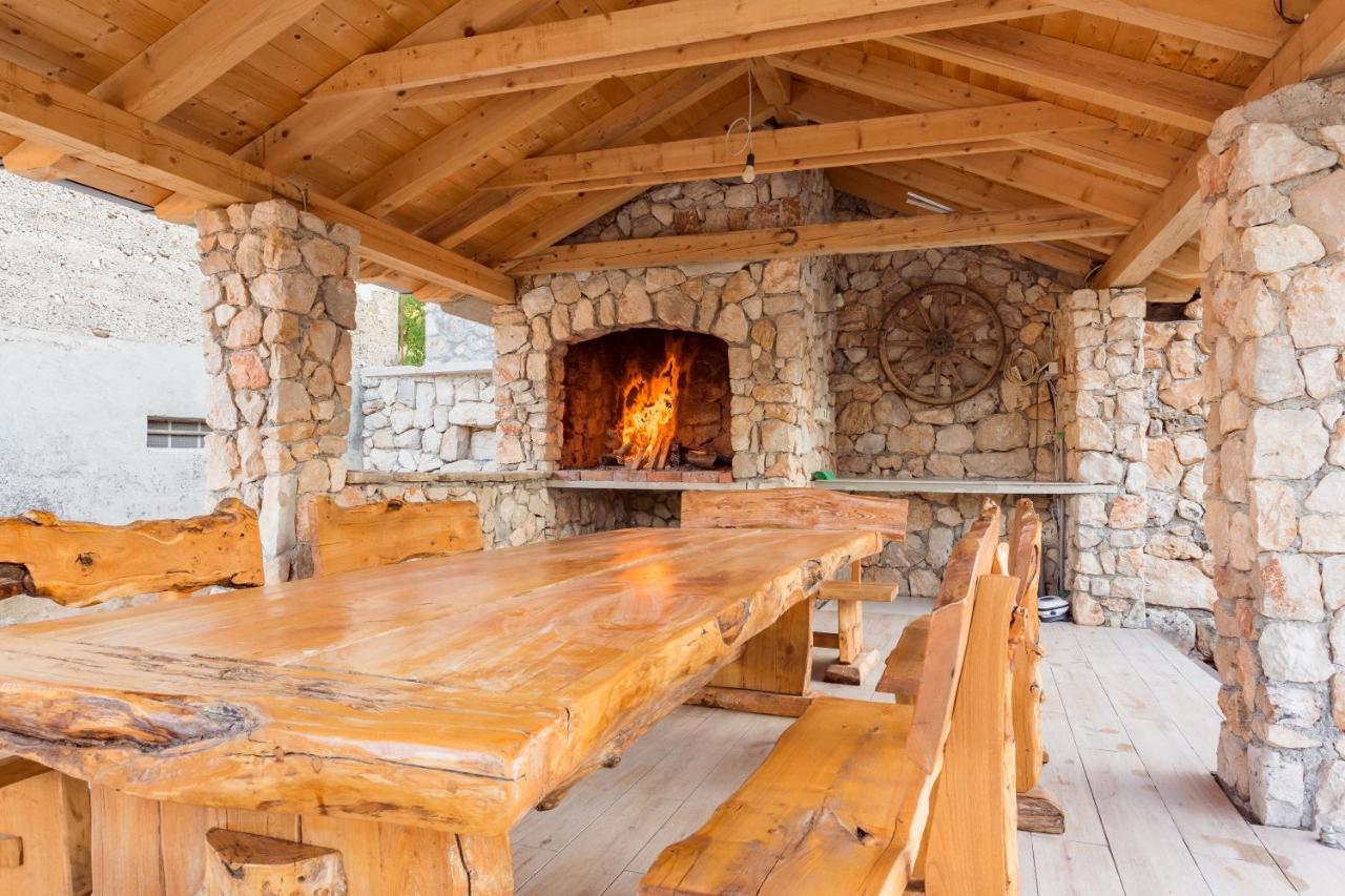 Villa Stone Valcer *