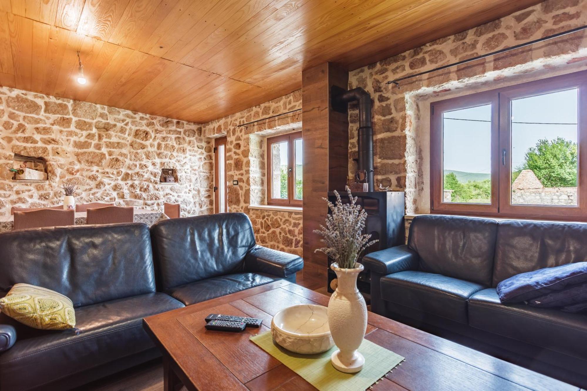 Stone Valcer Villa Slivno (Split-Dalmatia)